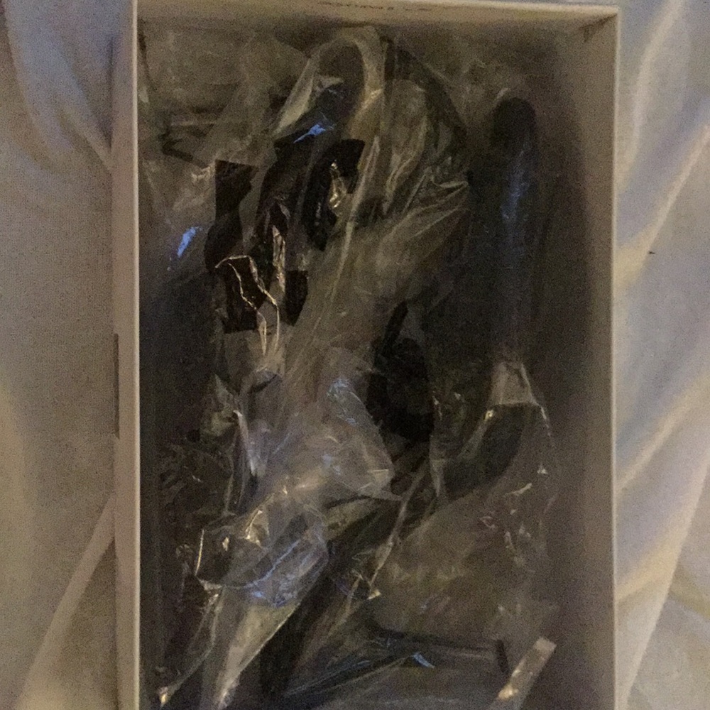VS Laver Black Satin Ankle Strap Slides 7.5 - Picture 8 of 8